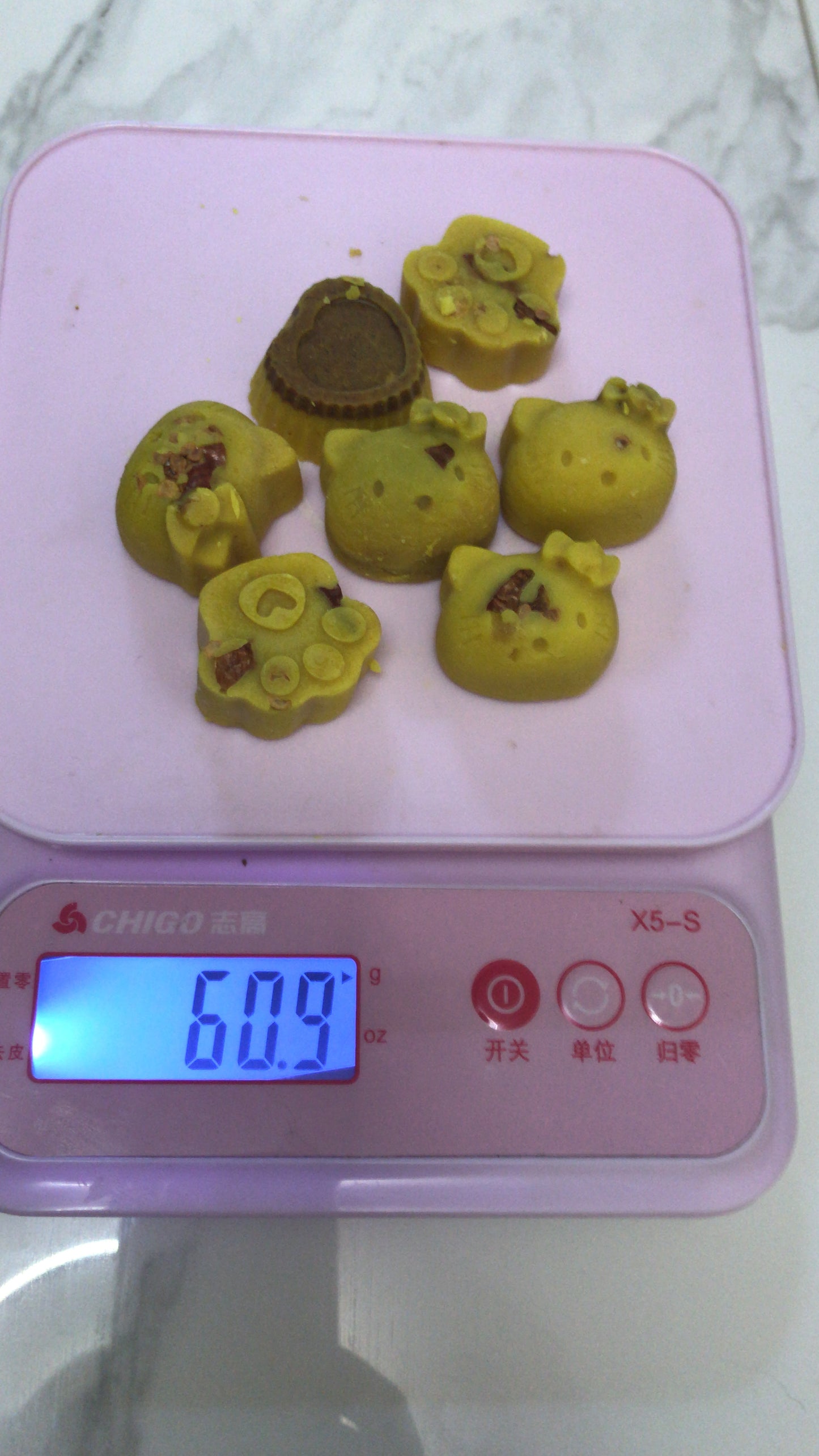 再見小強蚊磚